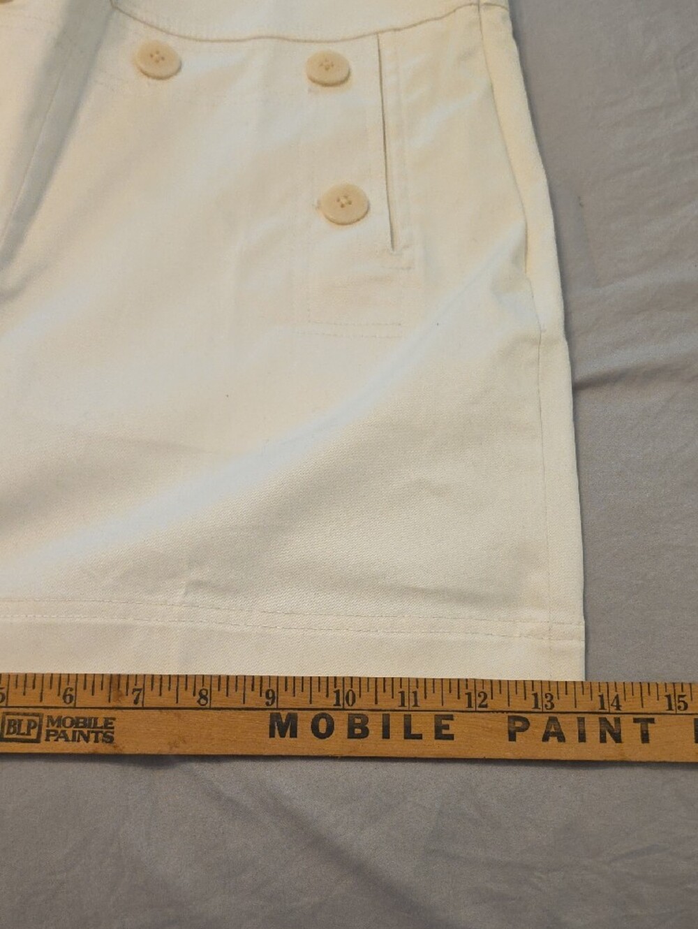 Brooks Brothers White Button-Front Bermuda Shorts - Picture 12 of 14